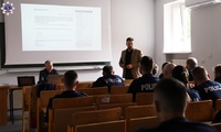 Wystąpienie dwóch przedstawicieli Polskiego Towarzystwa Badań Poligraficznych przed słuchaczami Szkoły Policji w Pile